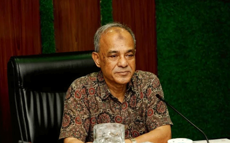 আইনি প্রক্রিয়া মেনেই আসিফ অস্ত্রের লাইসেন্স পেয়েছেন: স্বরাষ্ট্র উপদেষ্টা