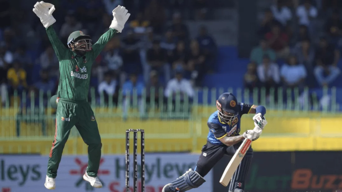 বাংলাদেশকে ২৪৫ রানের লক্ষ্য দিল শ্রীলঙ্কা