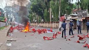 সমাবেশ শেষে ফেরার পথে এনসিপি নেতা-কর্মীদের গাড়িবহরে নিষিদ্ধ ছাত্রলীগের হামলা গোপালগঞ্জ, ১৪৪ ধারা জারি