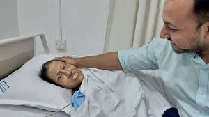 ফরিদা পারভীনের সর্বশেষ শারীরিক অবস্থা জানালেন হাসপাতাল কর্তৃপক্ষ