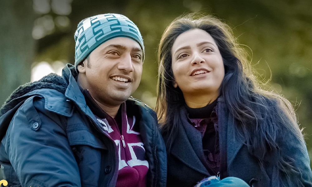 প্রেক্ষাগৃহে ‘ধূমকেতু’ ঝড়, তিন দিনে ৭ কোটি পেরিয়ে