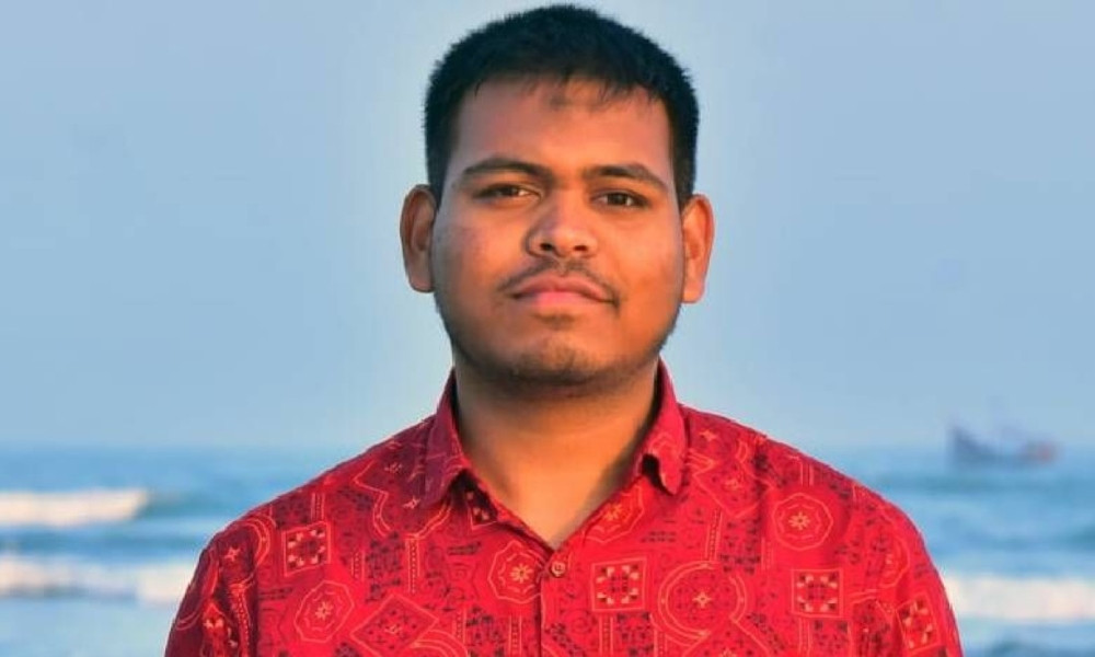 এনসিপি থেকে মাহিন সরকারকে বহিষ্কার