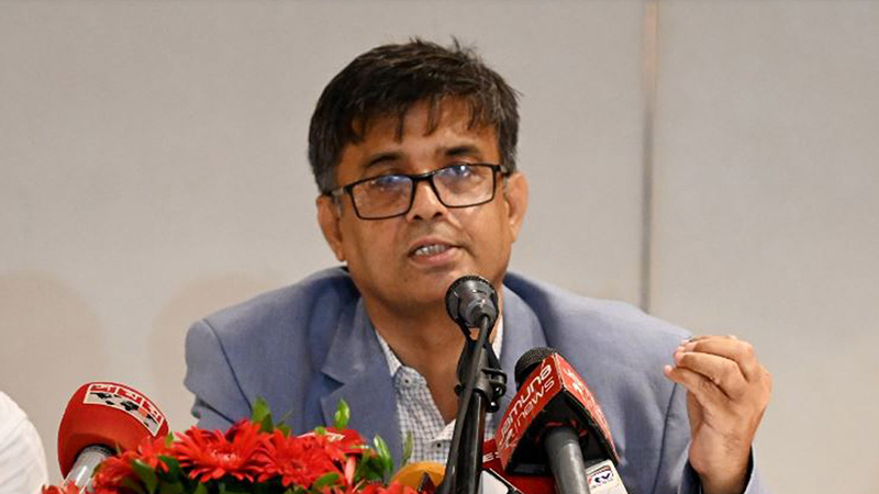 প্রধান উপদেষ্টার ব্যক্তিগত পরিচিতির কারণে বাংলাদেশ শুল্ক ইস্যুতে বিশেষ সুবিধা পেয়েছে
