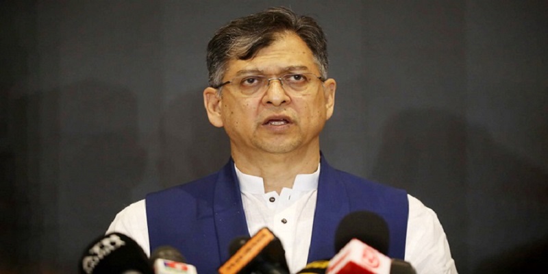 ডাকসুর বিজয়ীদের অভিনন্দন সালাহউদ্দিনের