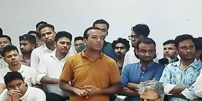 ঢাবি প্রশাসনকে ‘জামায়াত প্রশাসন’ আখ্যা ছাত্রদলের