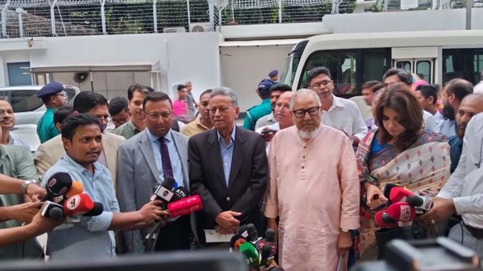 ব্যর্থ রাষ্ট্রে পরিণত করতে চায় বলেই আন্দোলনের কর্মসূচি: আমির খসরু