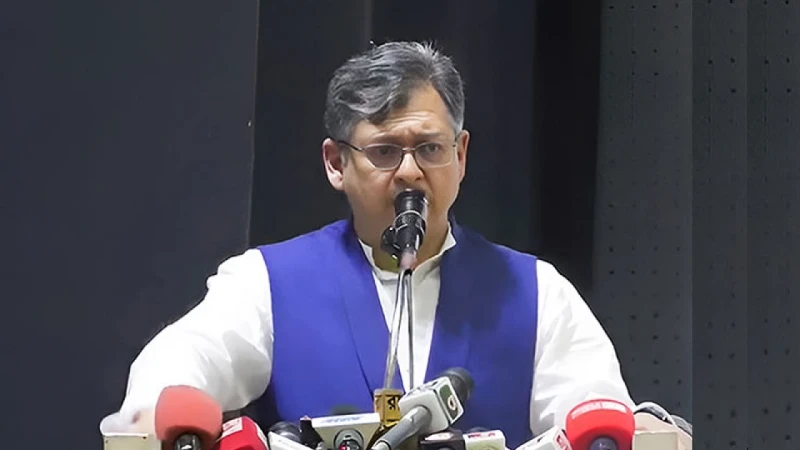 ছাত্র প্রতিনিধিদের সরকারে আসা ঠিক হয়নি: সালাহউদ্দিন আহমদ