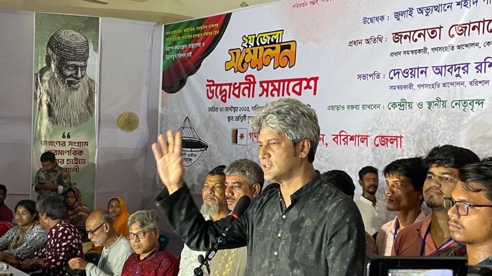 অভ্যুত্থানের সুযোগ নিয়ে আরেকটি দল উগ্রপন্থি হওয়ার চেষ্টা করছে: সাকি